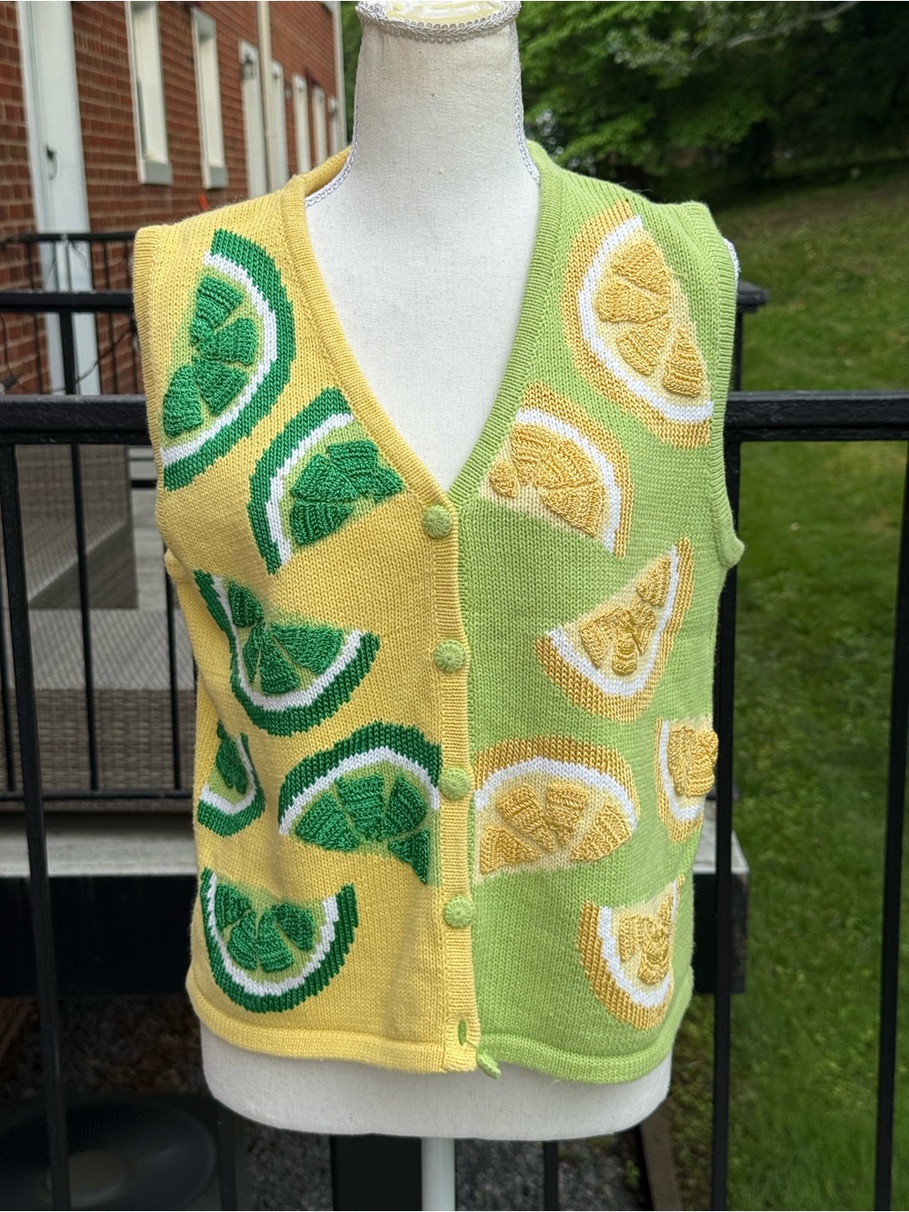 Vintage-Inspired Lemon & Lime Knit Vest - Yellow Green Size Small